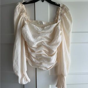 ASTR Cream Puff Sleeve Blouse